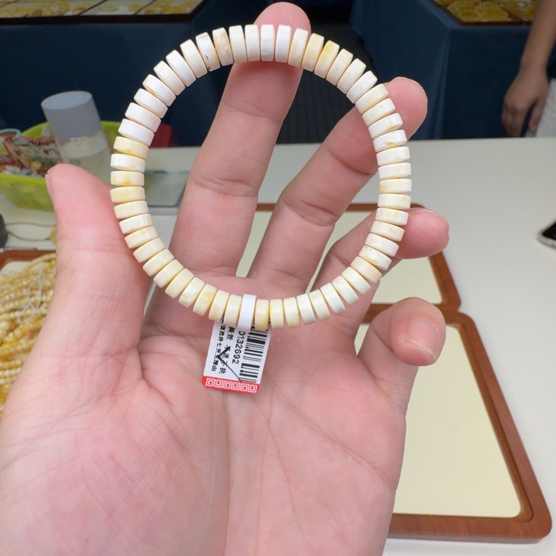 琥珀未镶嵌手链蜜蜡手串
