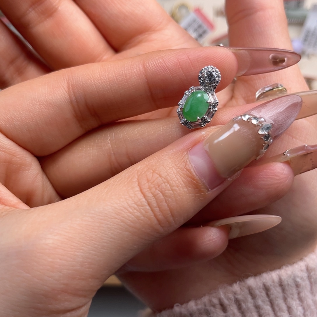 翡翠颈饰银S925镶嵌665888