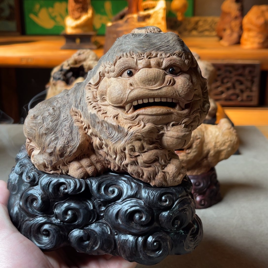 荔枝木才**益荔枝木狮子