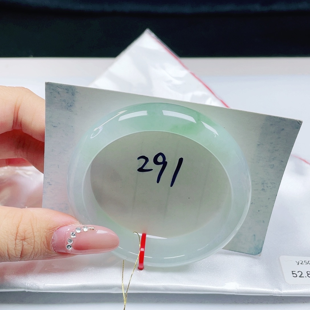 翡翠未镶嵌手镯 正圈52+