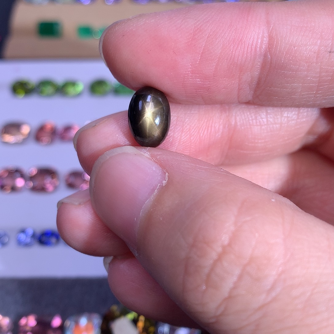 星光蓝宝石裸石未镶嵌4.64ct