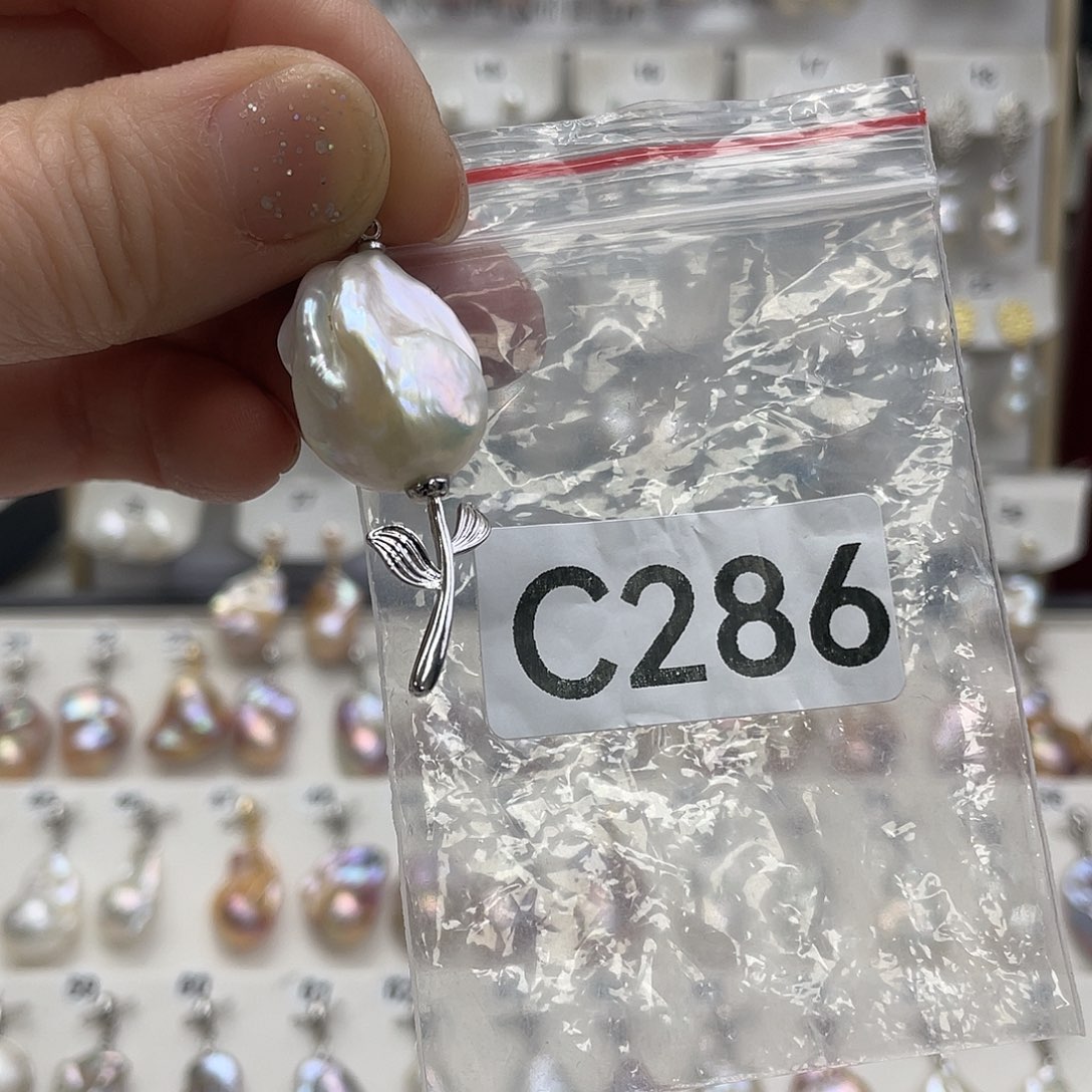 淡水珍珠颈饰未镶嵌