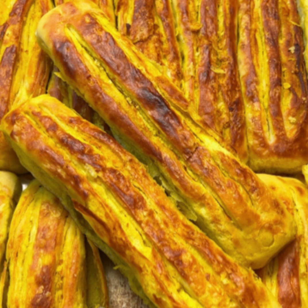5个玫瑰味香豆味豆沙味牛舌饼西北美食现做现发