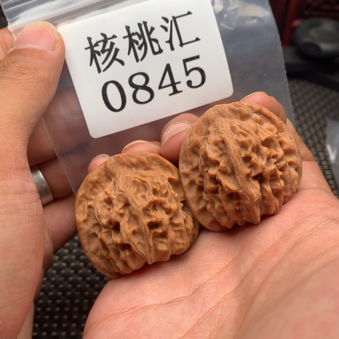 文玩核桃吊坠天地38