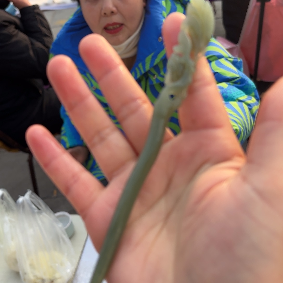 和田玉和田玉未镶嵌偷****?