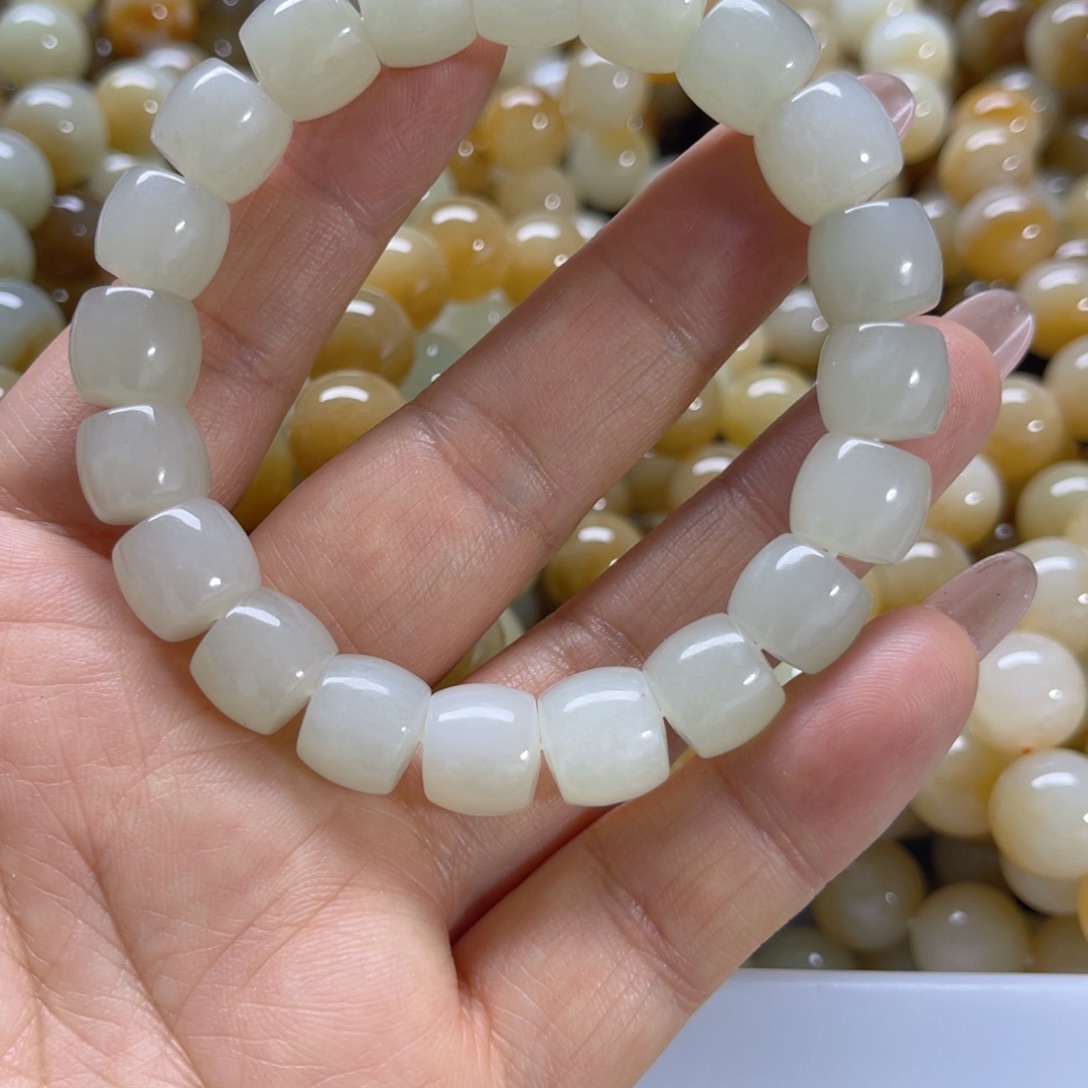 未镶嵌手链和田玉