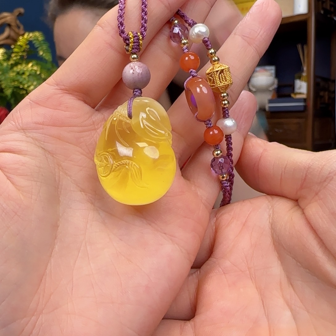 蜜蜡颈饰未镶嵌11111111111