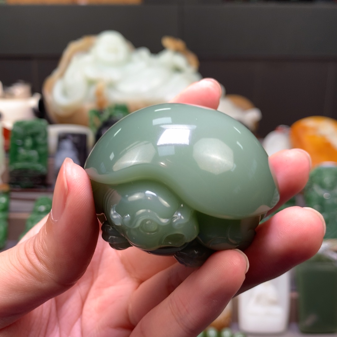 和田玉吊坠未镶嵌