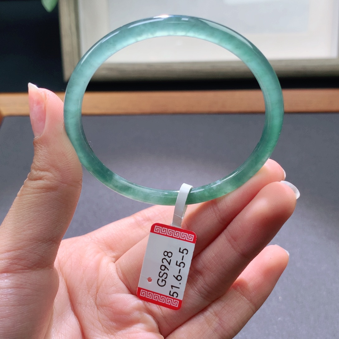 翡翠手镯未镶嵌天然翡翠手镯叮当镯