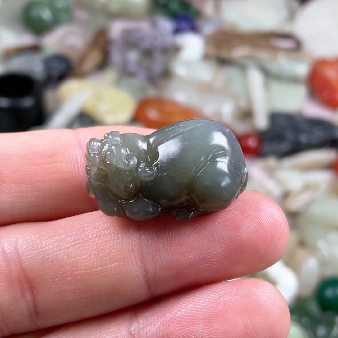 和田玉（糖玉）颈饰未镶嵌