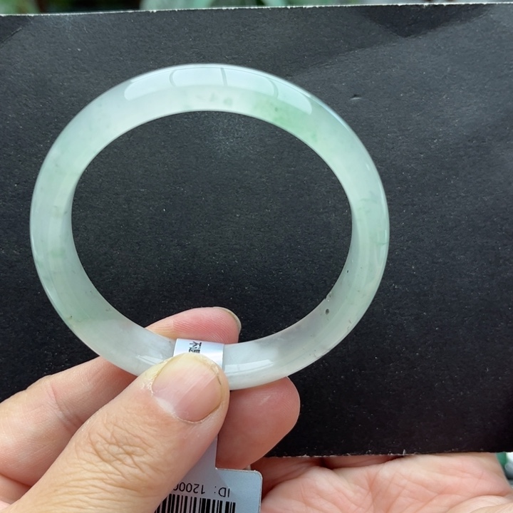 石英质玉未镶嵌手镯54/55