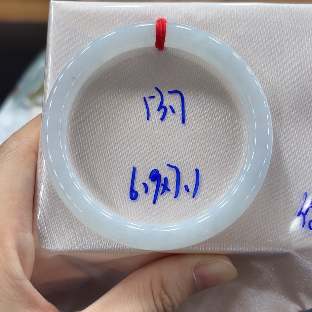 未镶嵌手镯翡翠翡翠