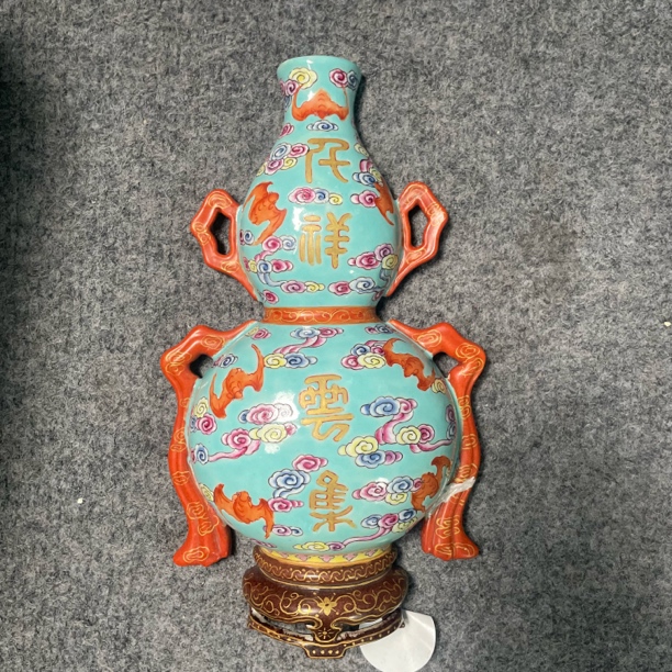 仿古瓷 仿古瓷仿古乾隆年制松石绿釉壁瓶0522