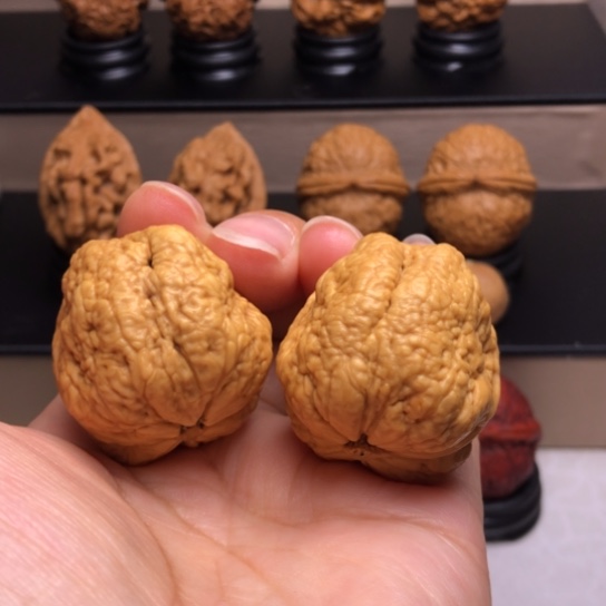 文玩核桃把件平头蟾12