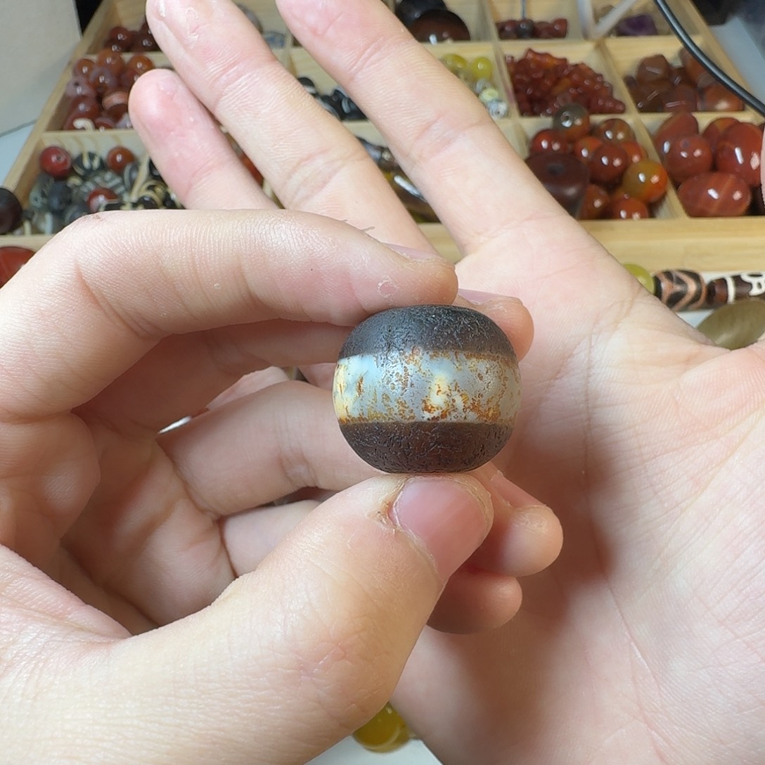 飝****玛瑙/玉髓未镶嵌纯天然玛瑙珠子