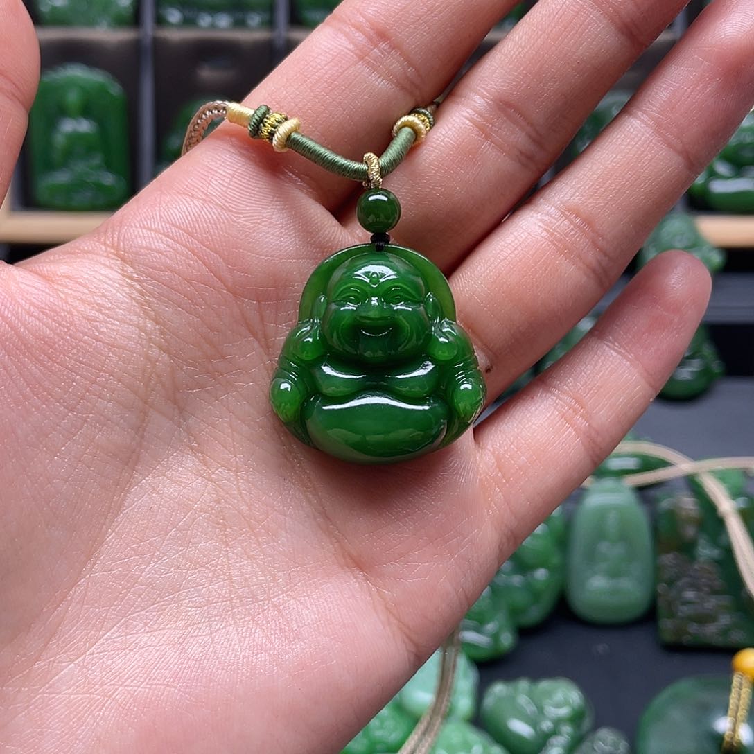 和田玉吊坠未镶嵌绚**生