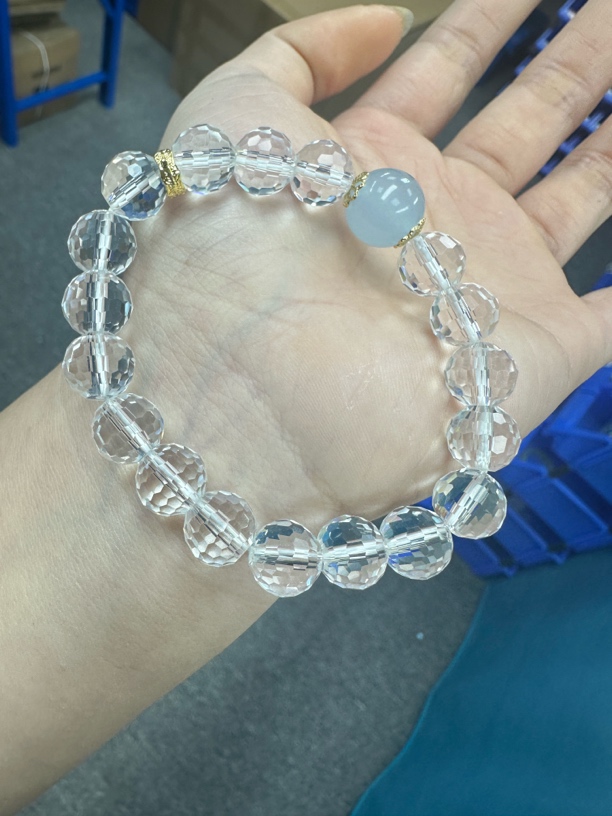 精美设计款白水晶卡10毫米手串