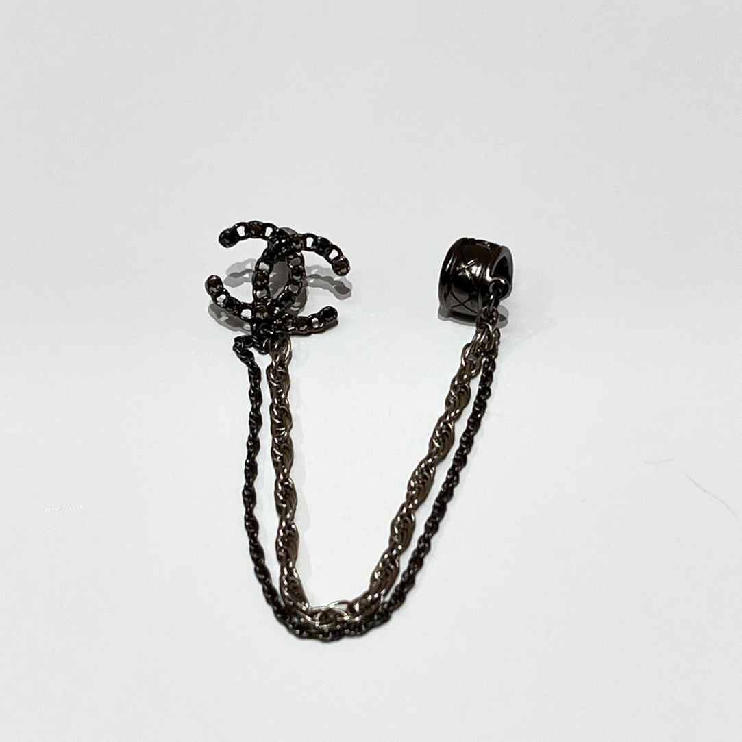 99新 Chanel/香奈儿 20P 黑色水钻双C耳骨链耳钉