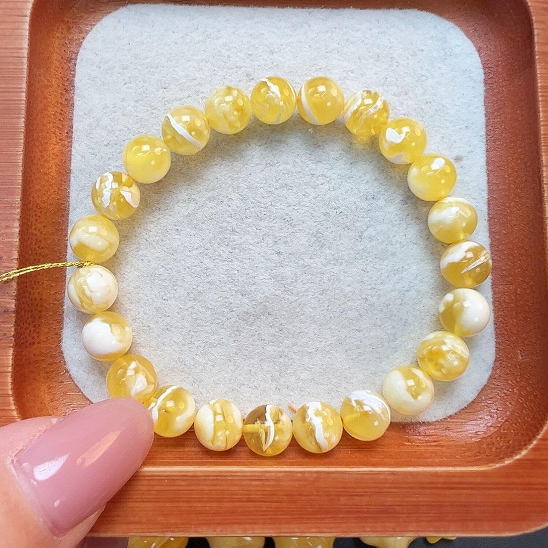 双***熊琥珀未镶嵌珠宝奇石