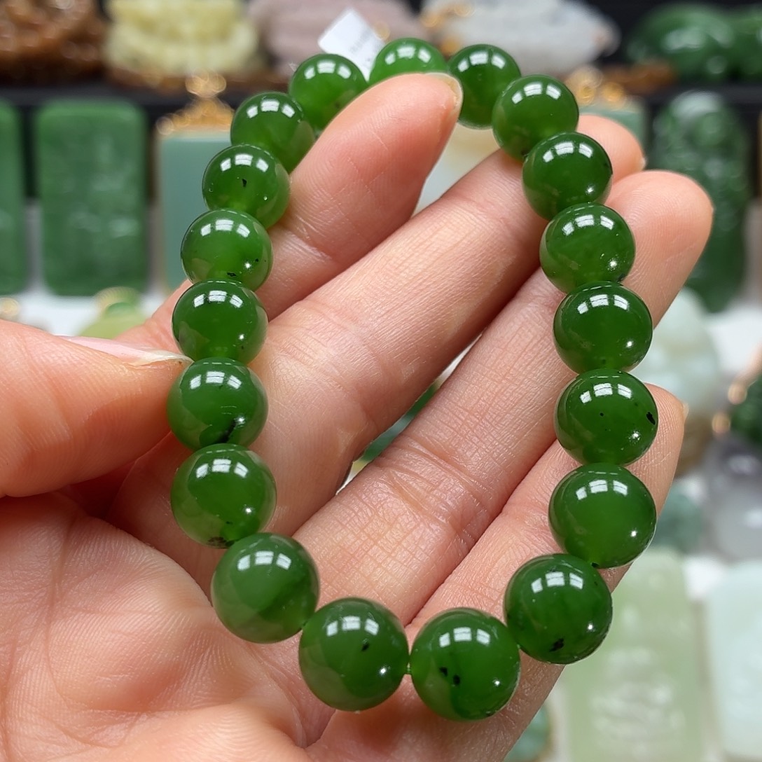 和田玉未镶嵌颈饰冰辣绿10大漏