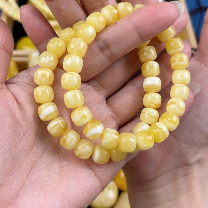 未镶嵌琥珀珠宝奇石琥珀，多样性发其一