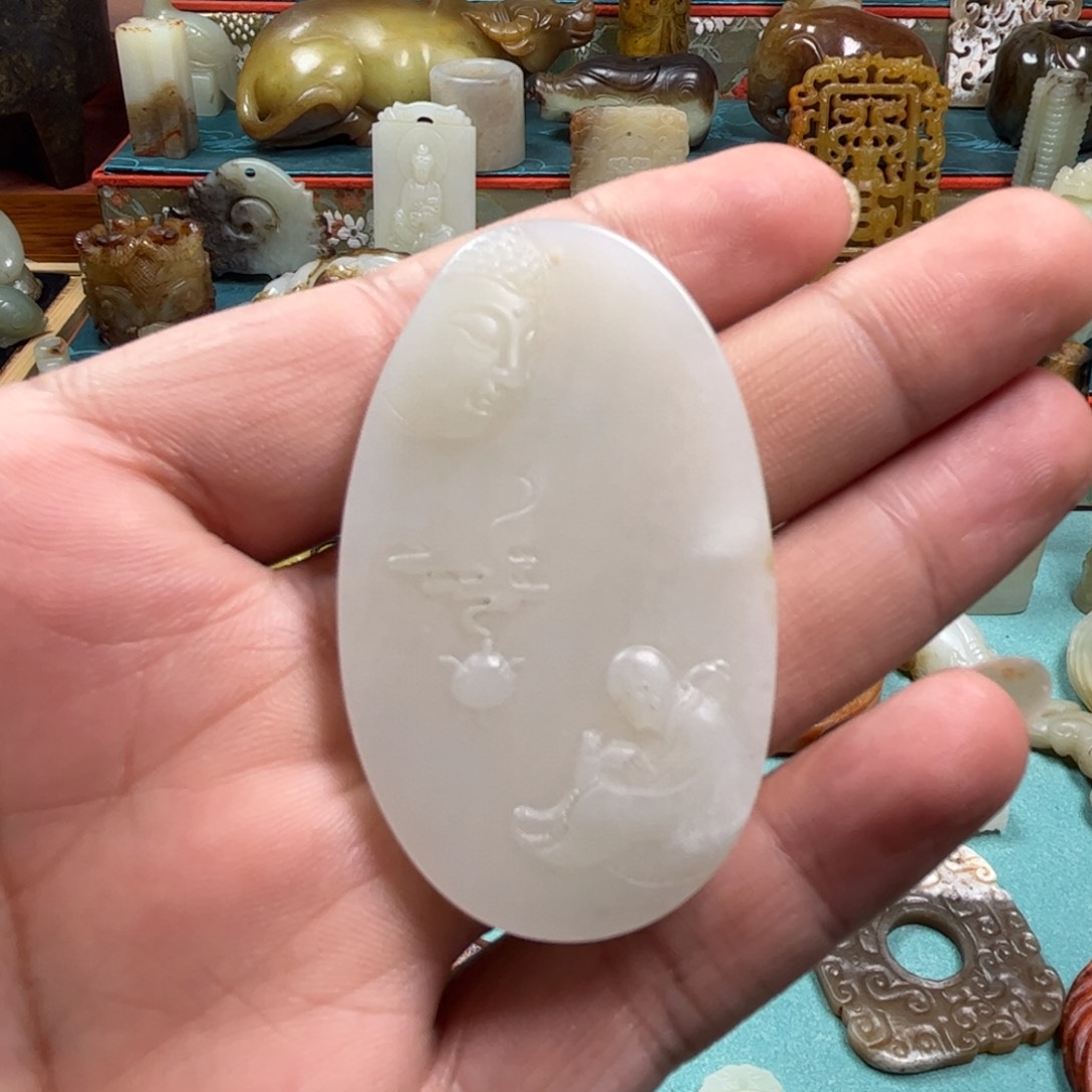 和田玉未镶嵌颈饰