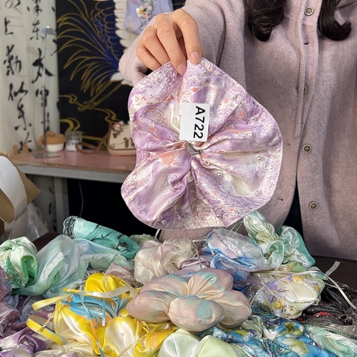 懿***你722圆饼发圈不退不换