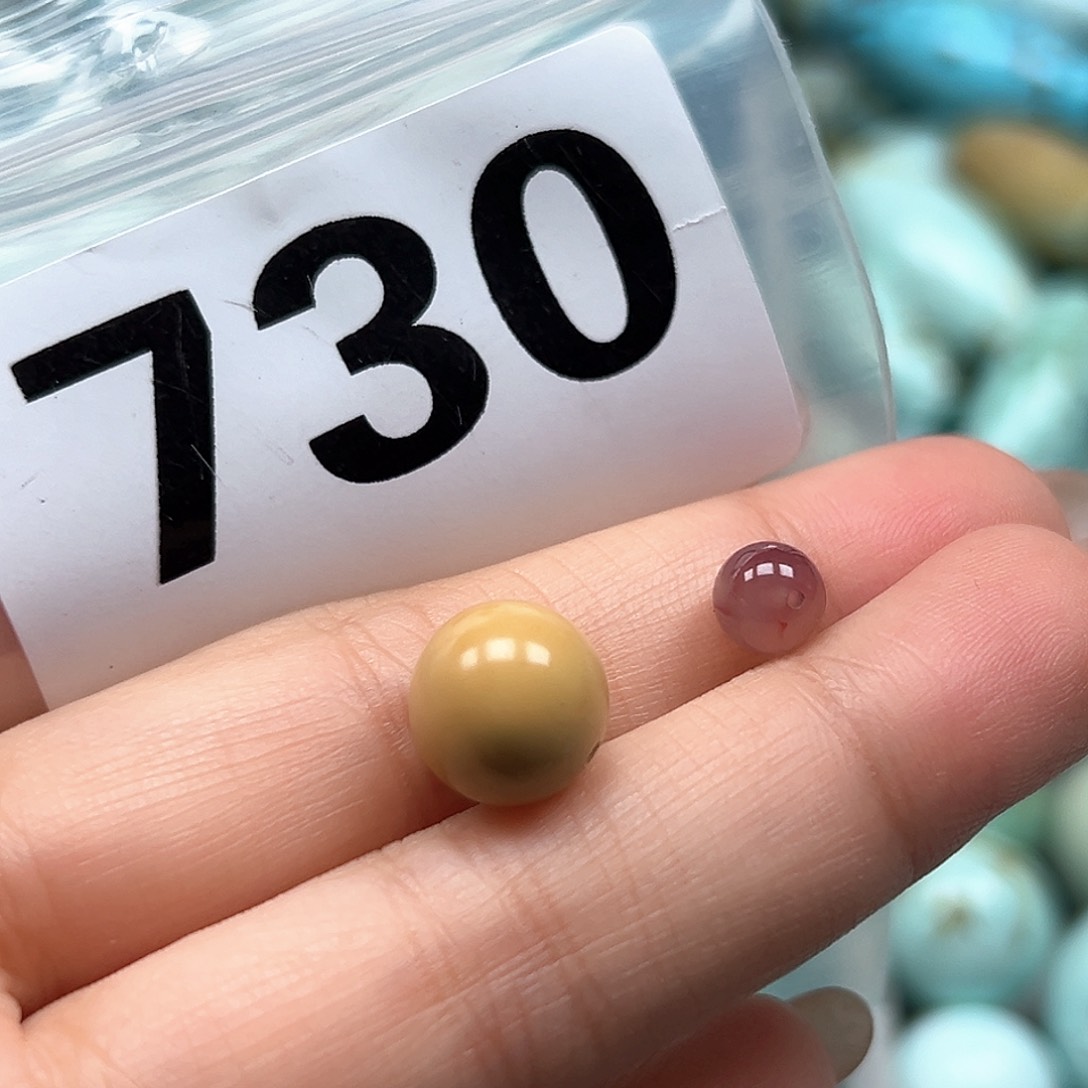 南红玛瑙未镶嵌颈饰