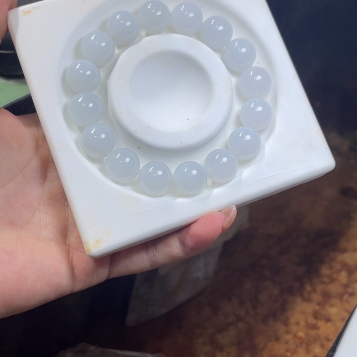 飞***翔定制翡翠未镶嵌边角料