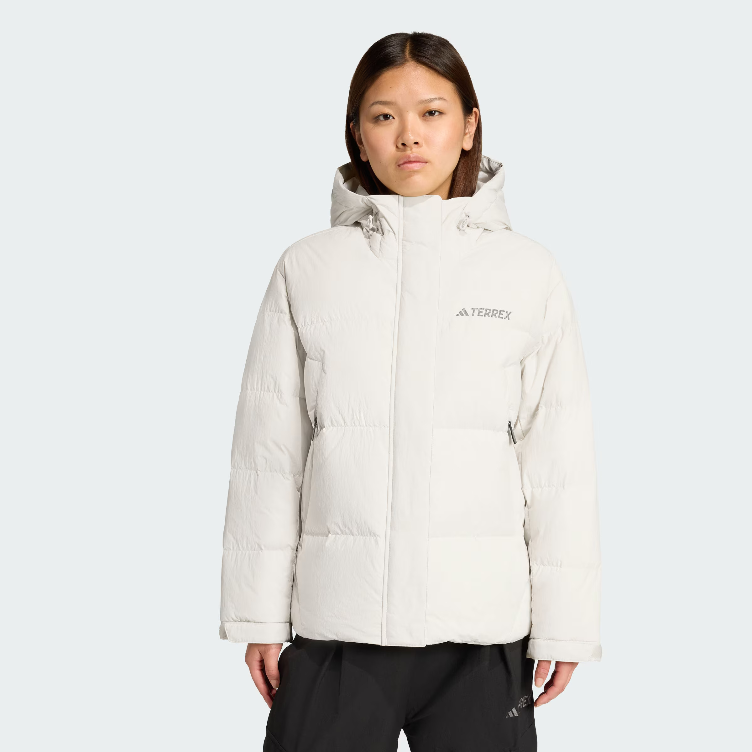 Adidas阿迪达斯女子户外拒水防风保暖运动650蓬鹅绒羽绒服JV8724