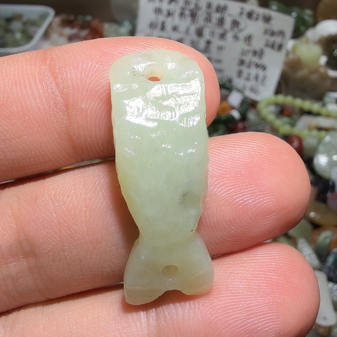 和田玉未镶嵌珠宝奇石