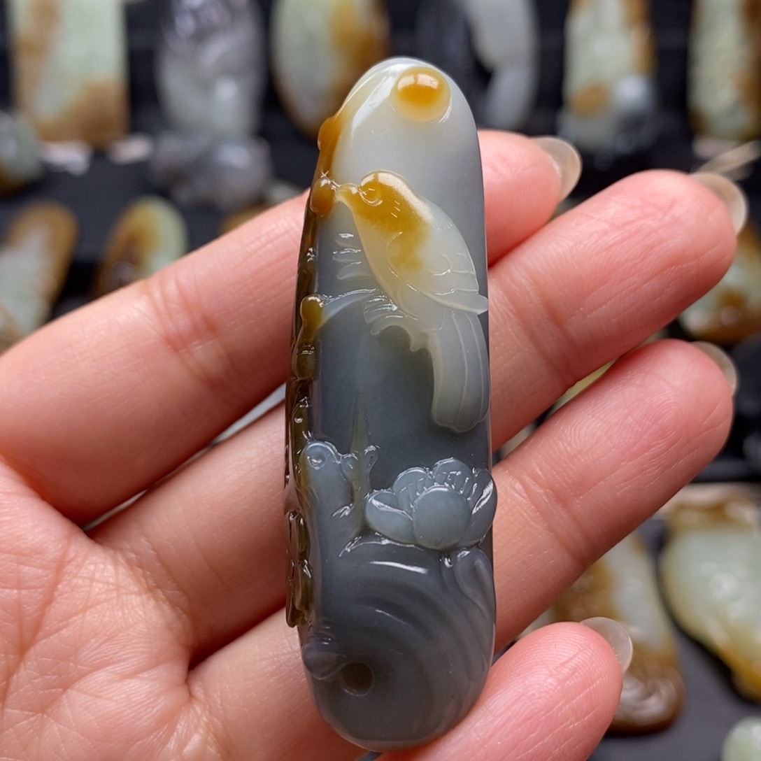 和田玉挂件未镶嵌