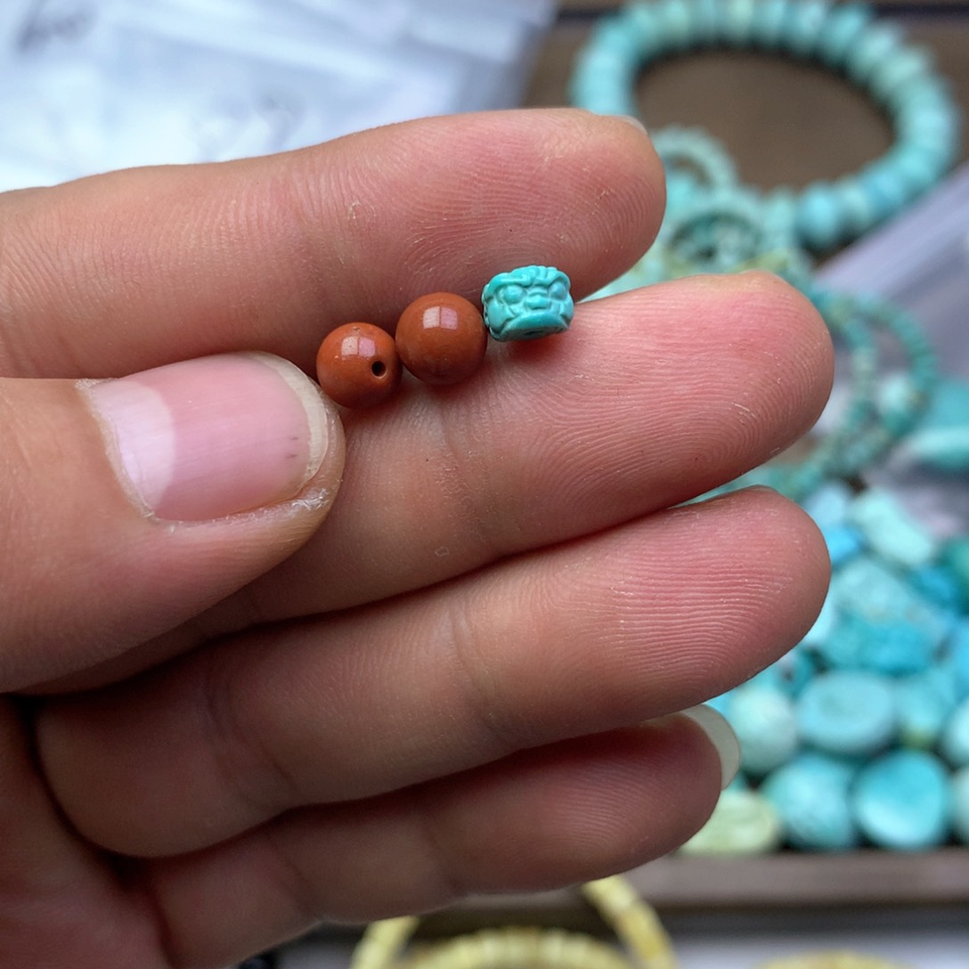 南红玛瑙雕刻未镶嵌