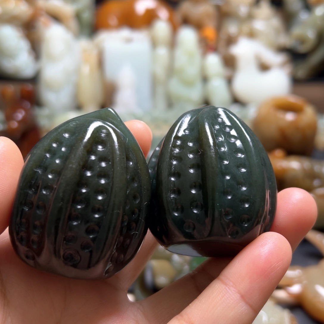 和田玉（糖玉）颈饰未镶嵌