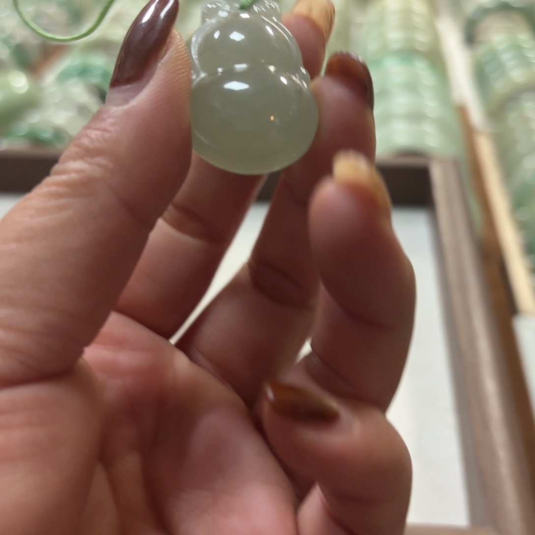 未镶嵌手镯东陵石深****亮