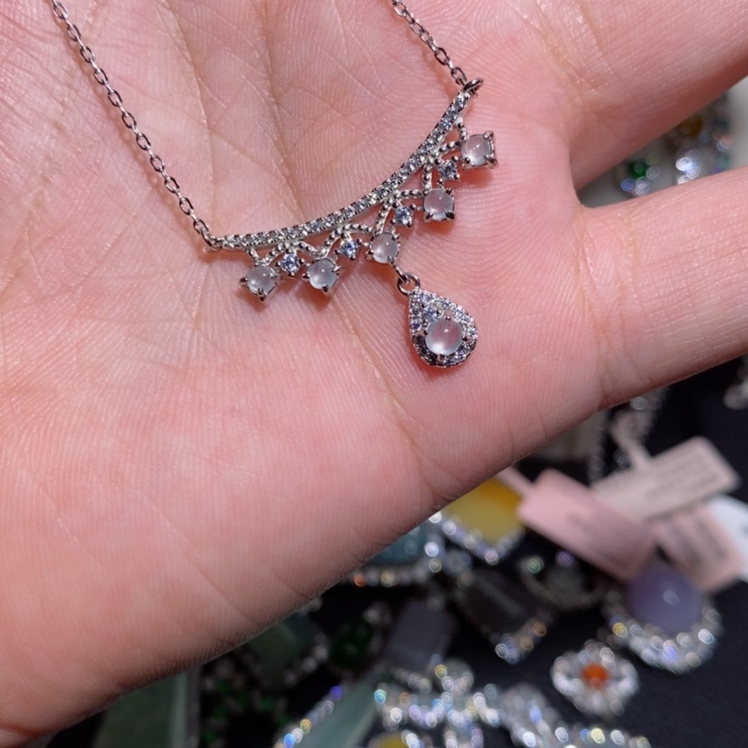 翡翠银S925镶嵌颈饰k j j j