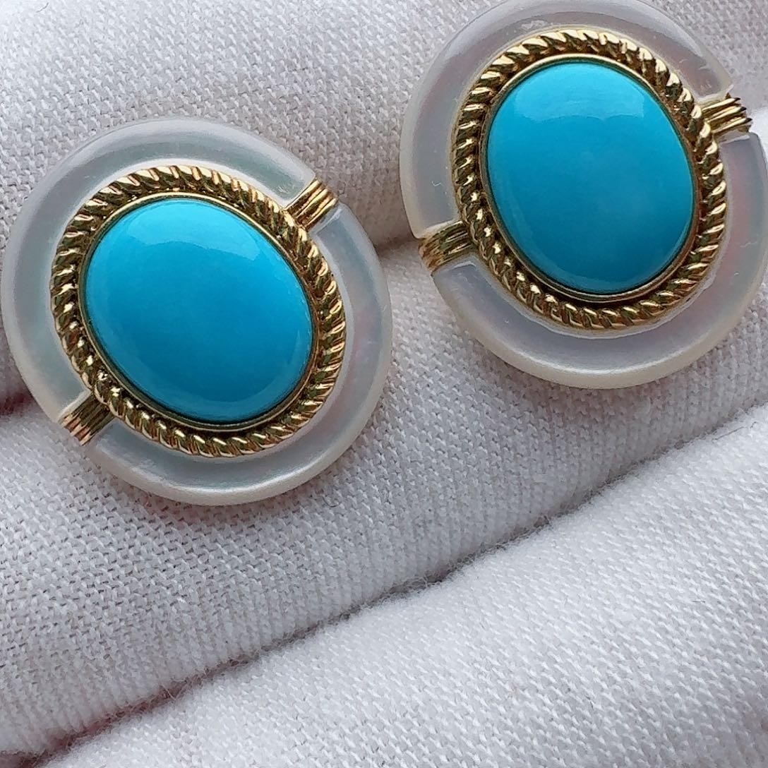 绿松石18K金镶嵌耳饰