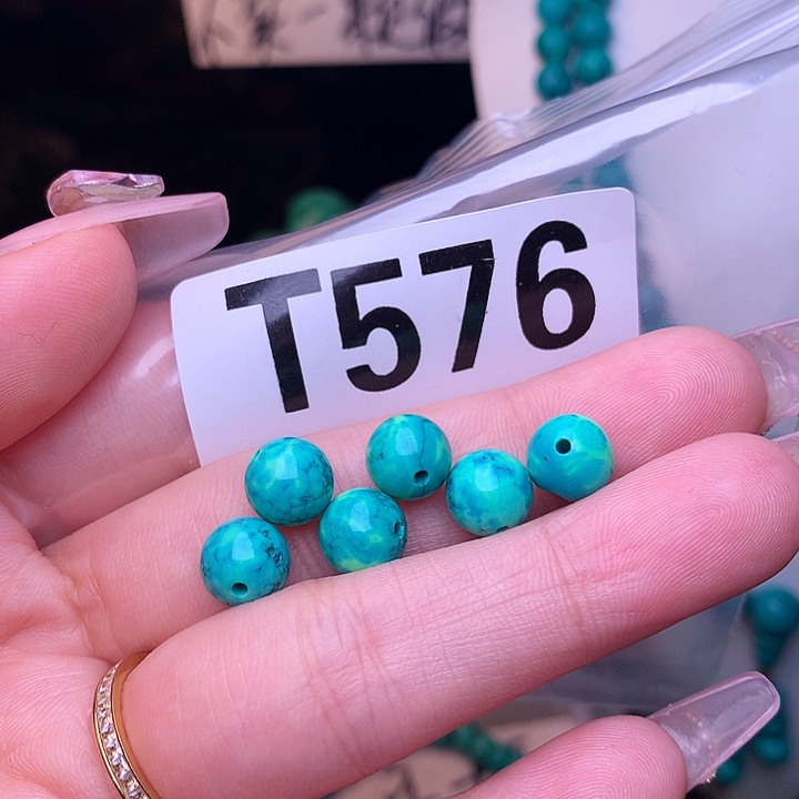 湖北十堰原矿绿小松