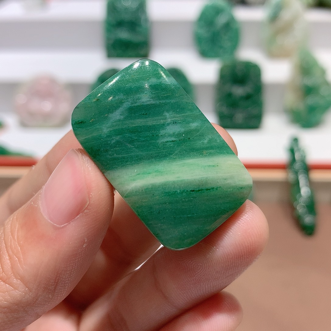 独山玉挂件未镶嵌