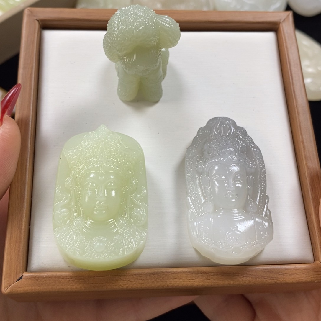 【闪购商品】和田玉上新吊坠未镶嵌