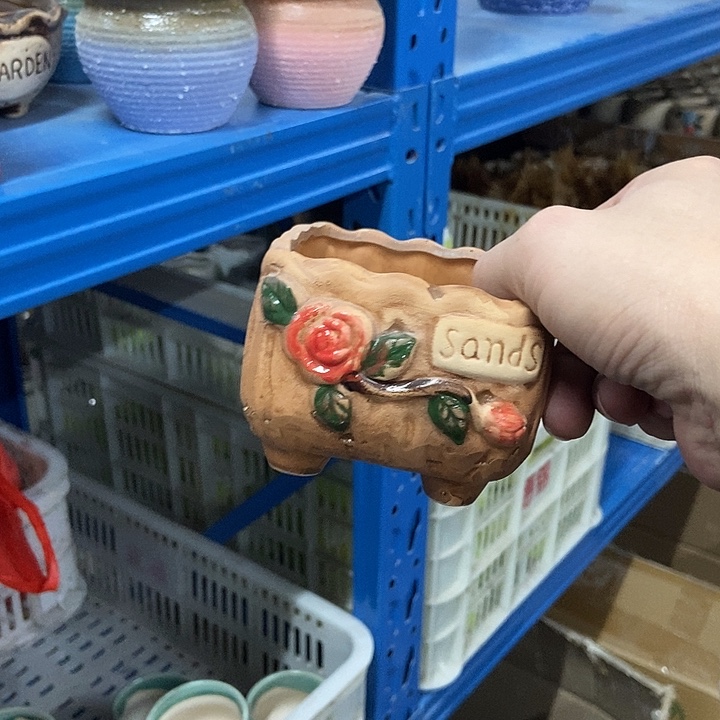 花盆单场满9.9发货9×8.5×6.5瑕疵