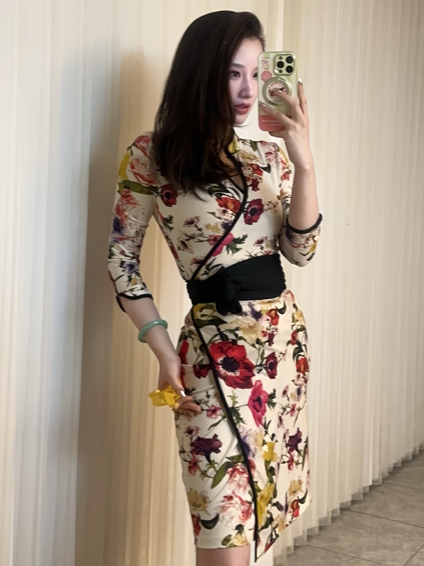 Rose Ono原创自制重磅印花一片式绑带显瘦时尚女人味设计感连衣裙