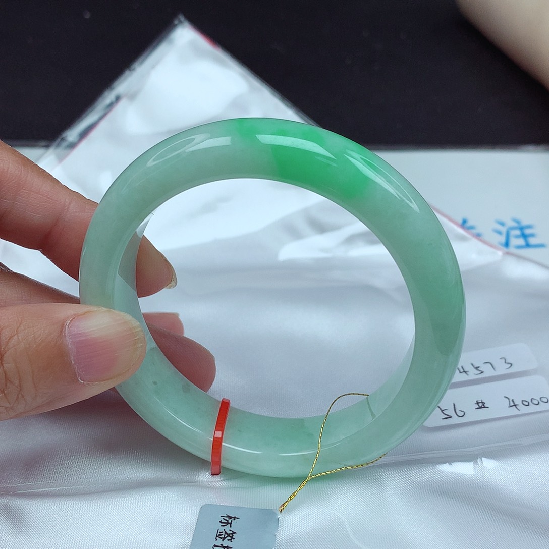 翡翠未镶嵌手镯56圈4573