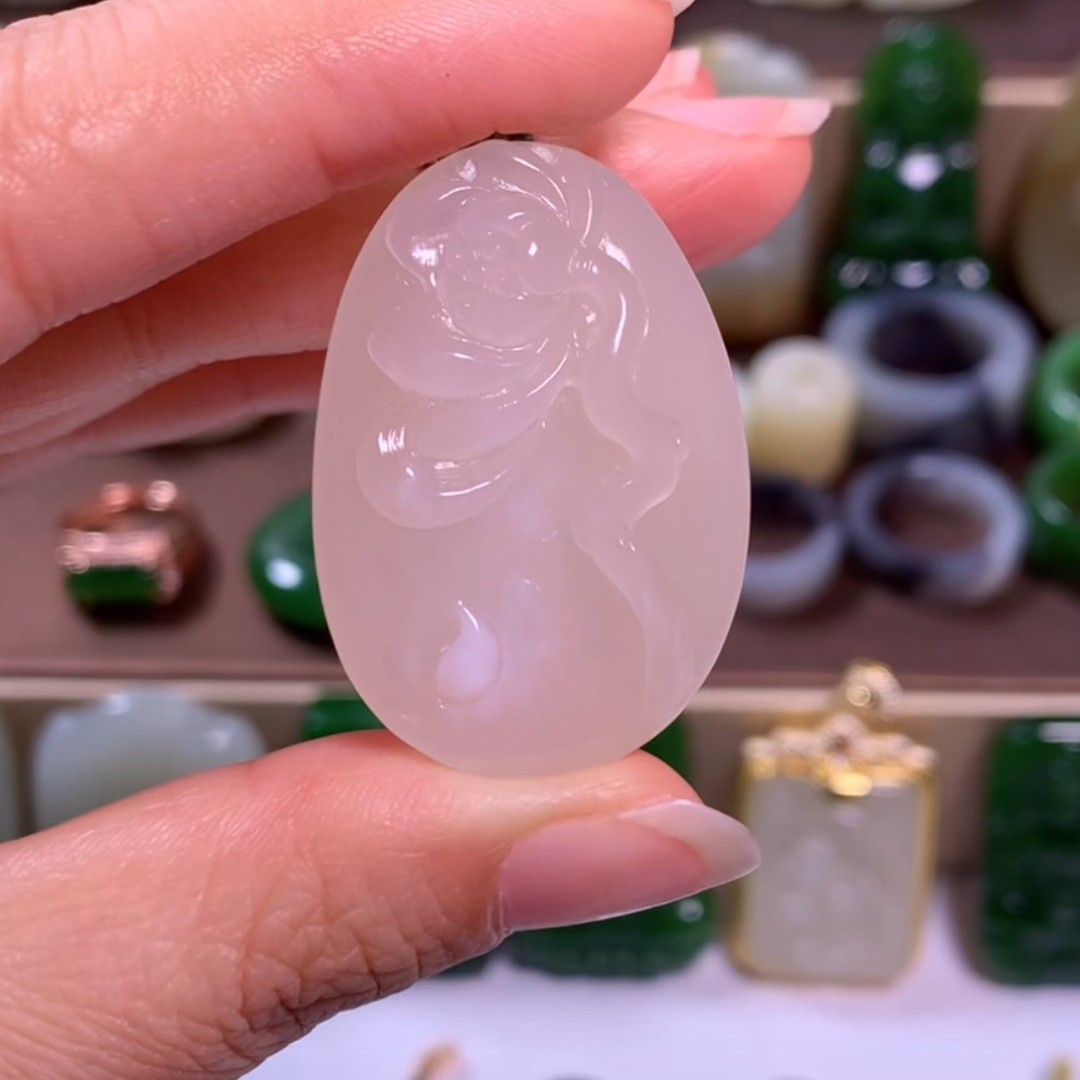 和田玉挂件未镶嵌的