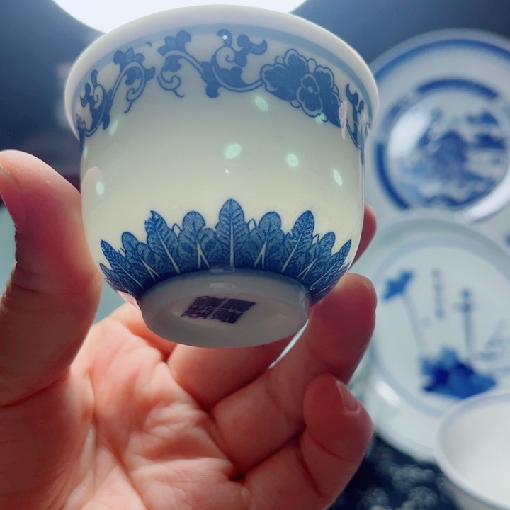 青花玲珑牡丹花小杯