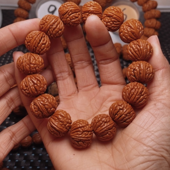 桃核手串龙纹桃核