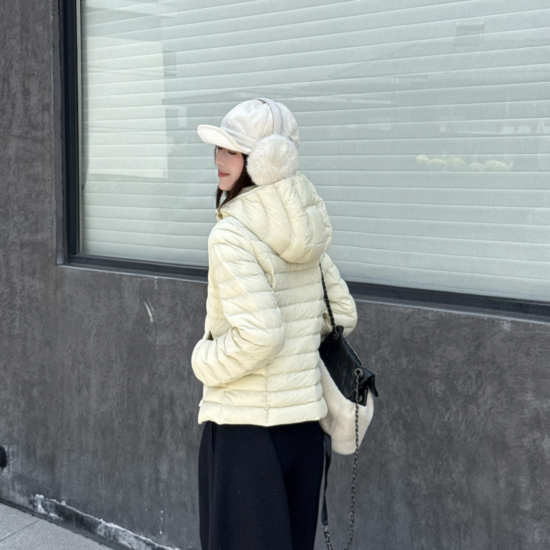 邹先森19560-29超绝排骨冬季新款连帽轻薄外套立领简约运动户外