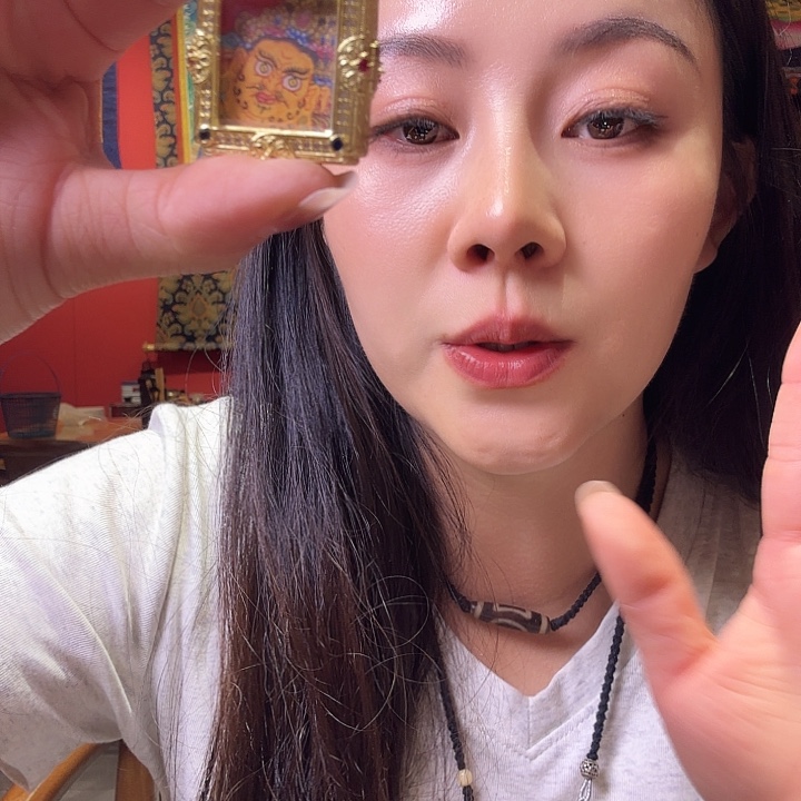 吊坠嘻嘻嘻嘻嘻嘻嘻
