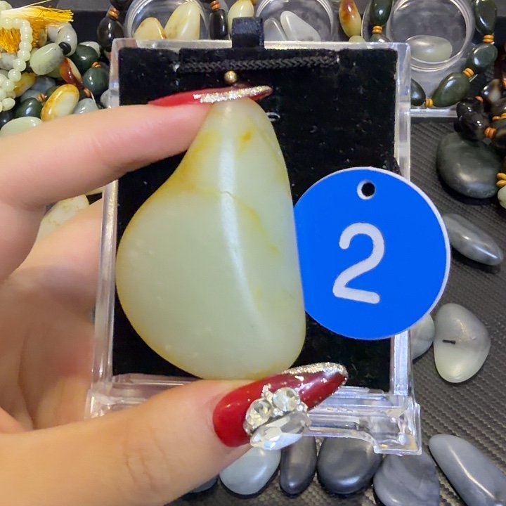 和田玉（糖玉）未镶嵌挂件