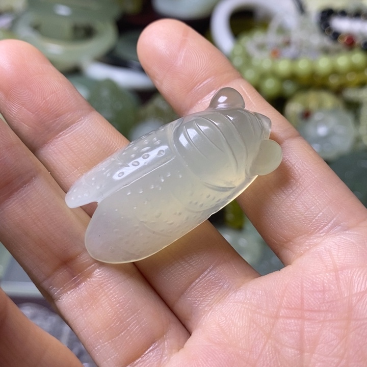 岫玉岫玉颈饰未镶嵌